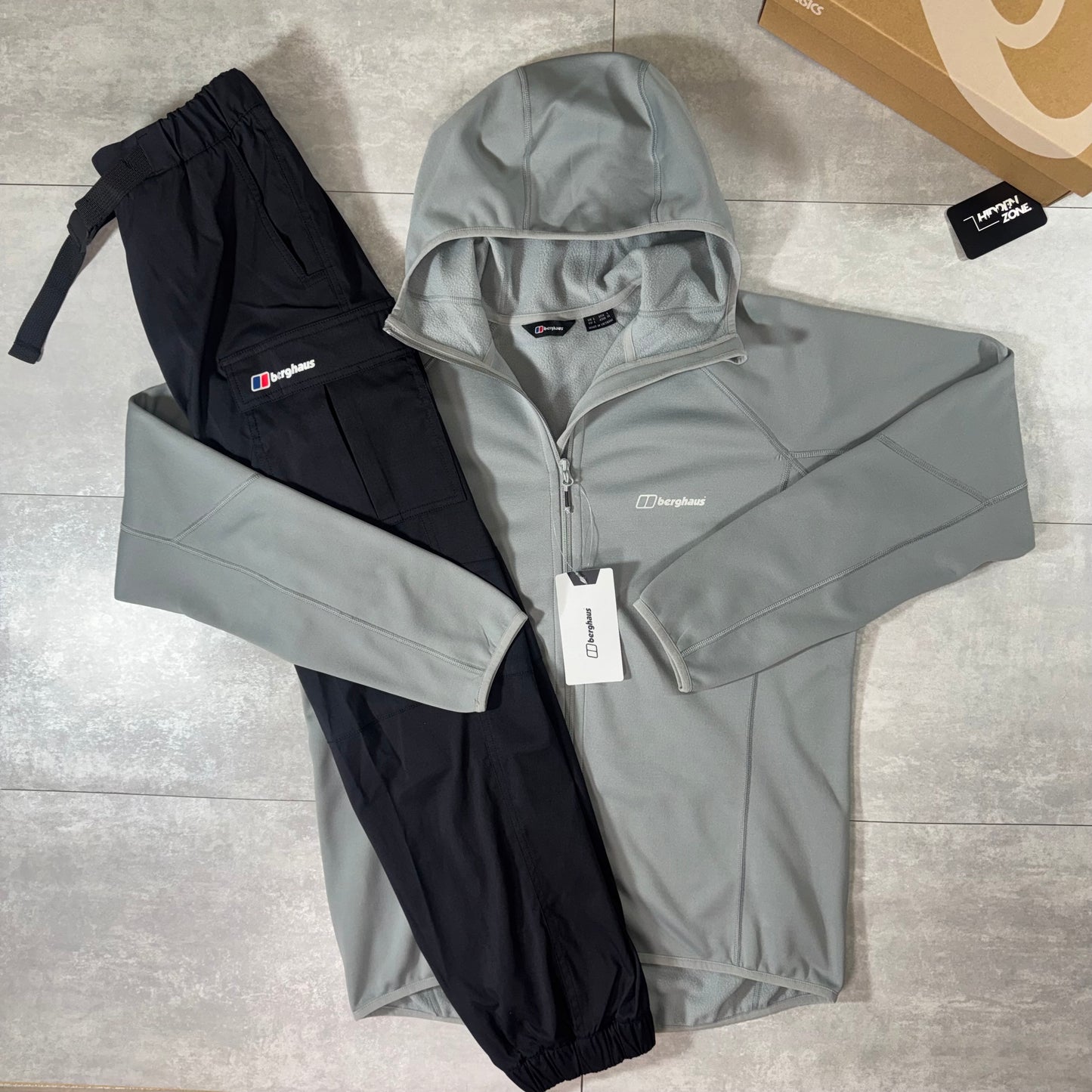 Berghaus Hood Tracksuit - Gray
