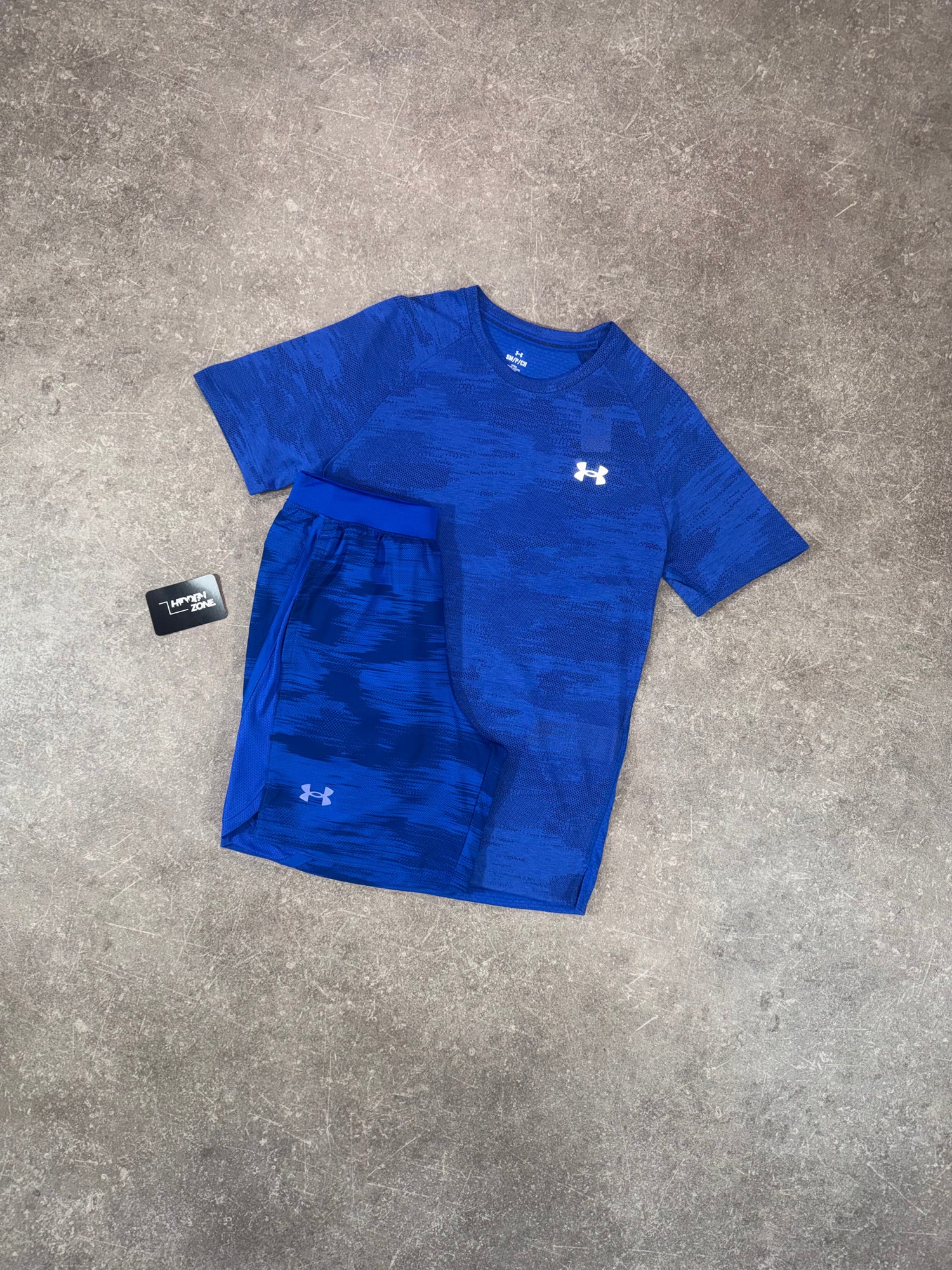 UNDER ARMOUR