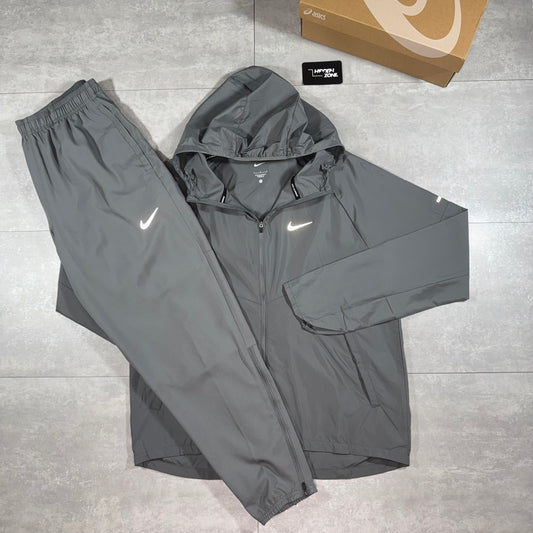 Nike Tracksuit - Grey