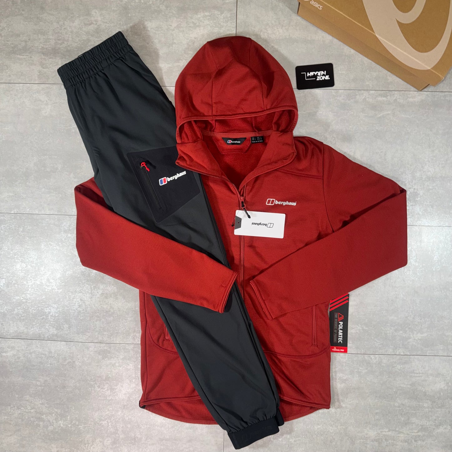Berghaus Hood Tracksuit - Dark Red