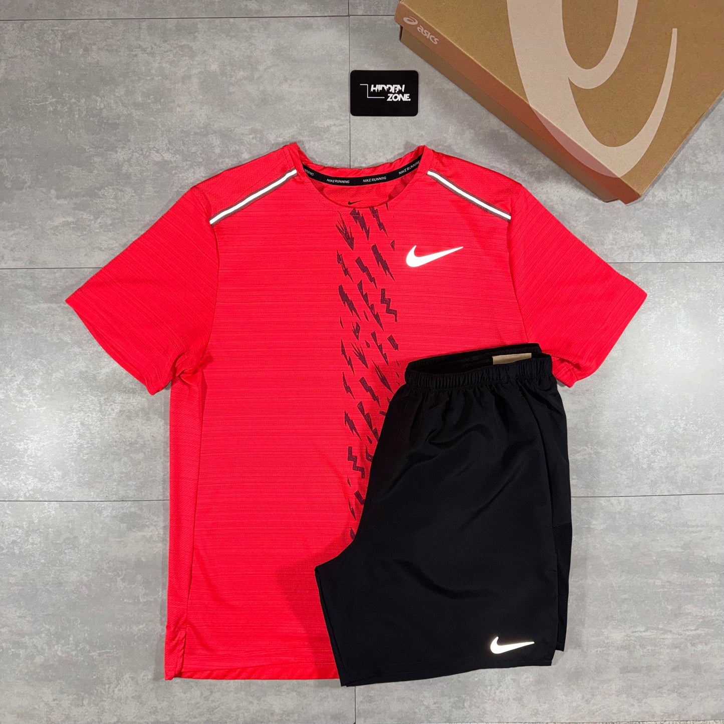 Nike Bolt Miller Set